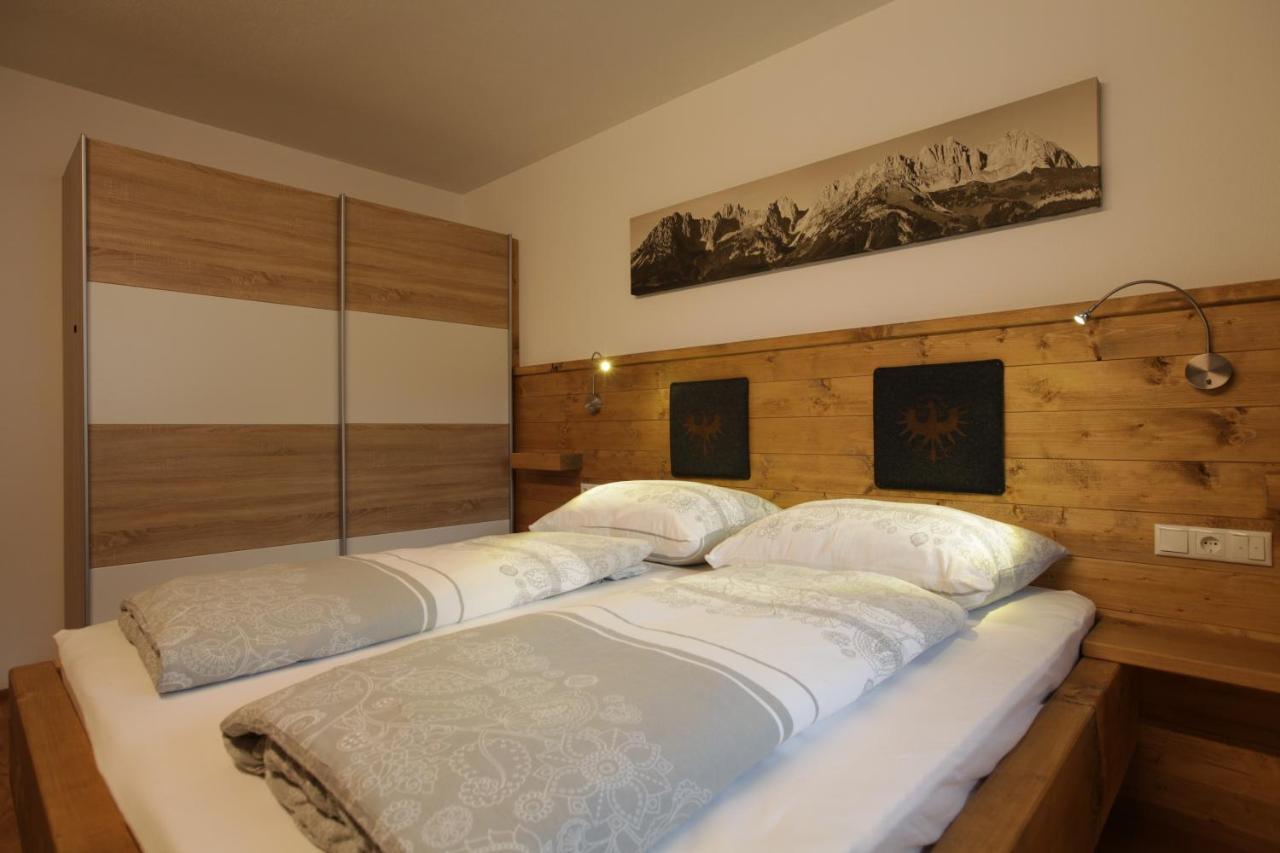 בוכן Tiroler Ferienwohnungen Haus Petra מראה חיצוני תמונה