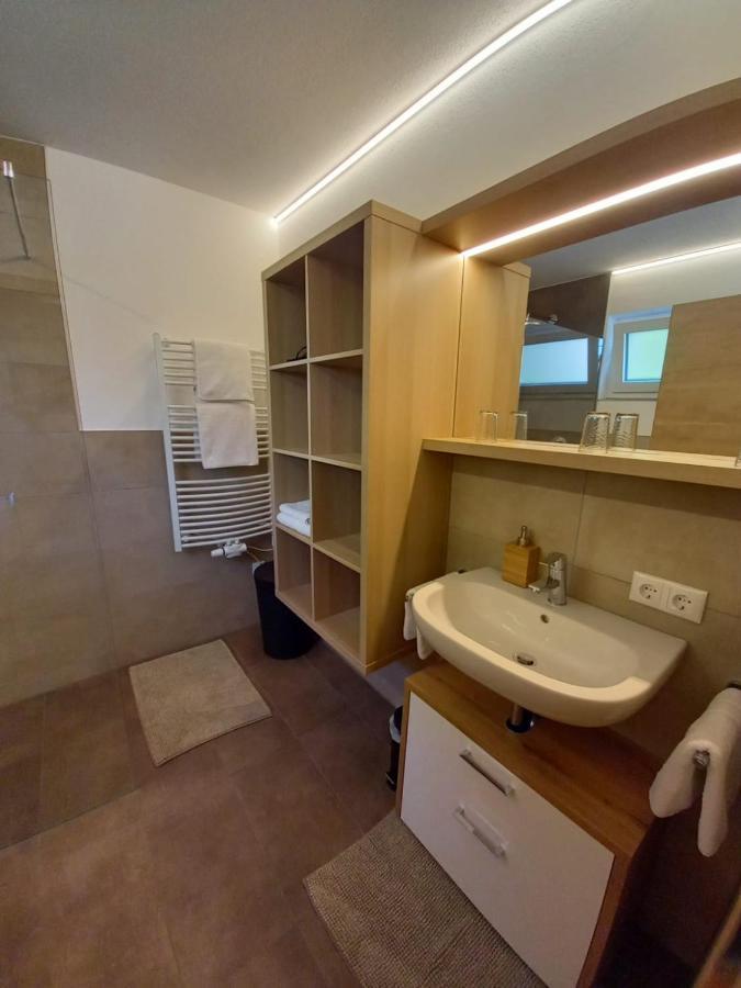 בוכן Tiroler Ferienwohnungen Haus Petra מראה חיצוני תמונה